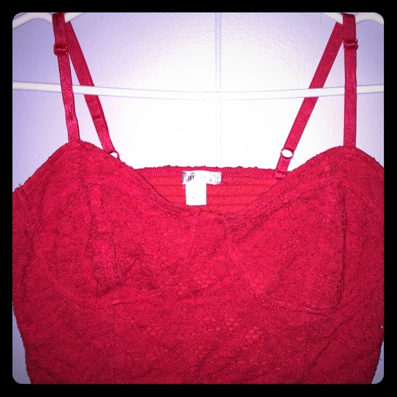 Crop top/bralette - Picture 1 of 3